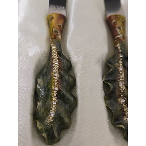 4 Bombay Leaf Design Spreader Knives Rhinestone Accents Shiny Cloisonne - Picture 3 of 3
